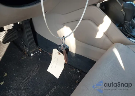 2018 Hyundai Tucson Sel z USA, uszkodzony, nr VIN KM8J3CA41JU648659